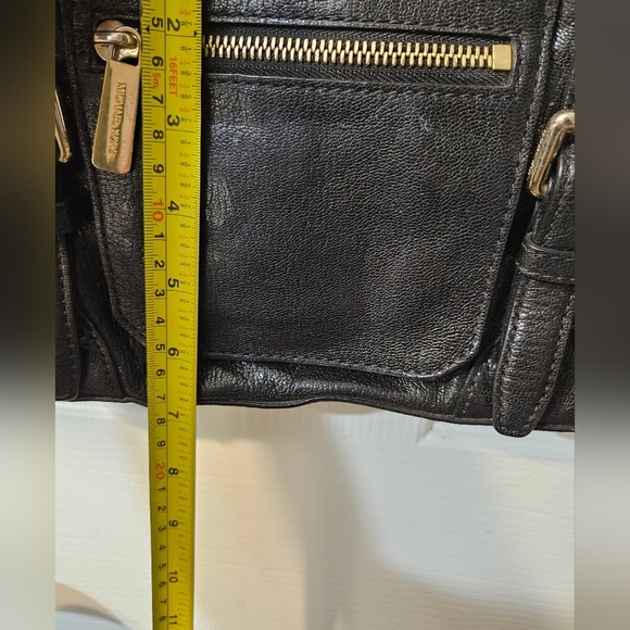 Michael Kors Crossbody - Picture 3 of 10
